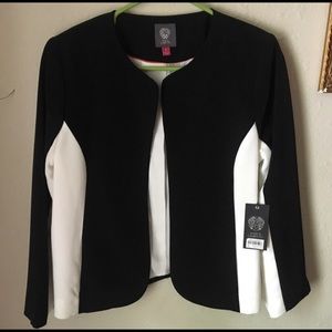 ▪️Vince Camuto blazer▪️